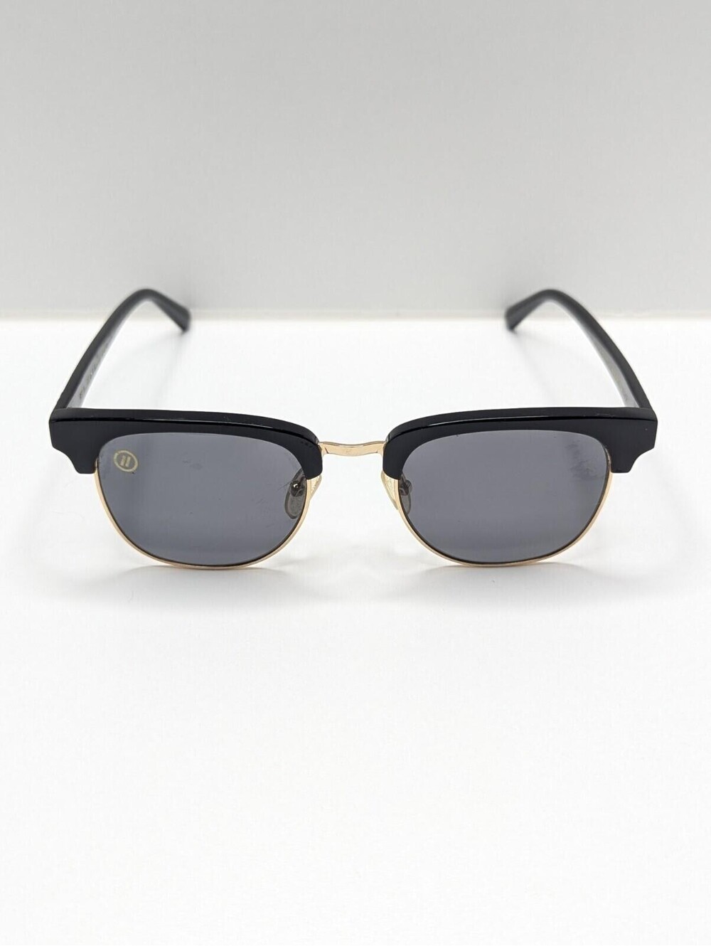 Blenders Eyewear Black Betsy Cat 3 Sunglasses Discontinued Eyeglasses Dark Lens - Picture 4 of 9